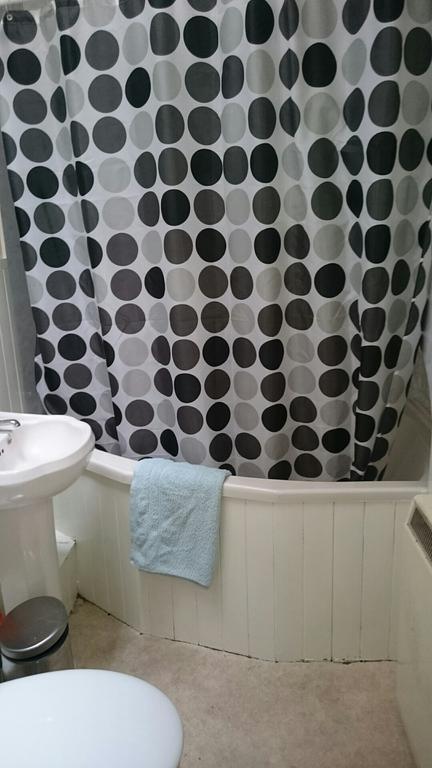 Royal Mile Budget Apartments Edinburgh Room photo